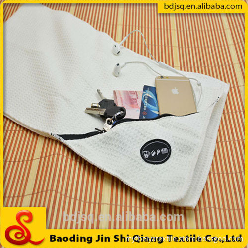 100% cotton waffle towel custom logo sport sweat towel with Zip pocket
